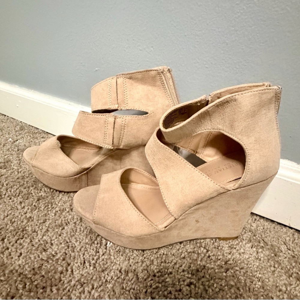 Christian Siriano Beige Wedge Sandals